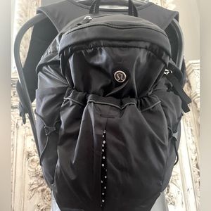 Small Lululemon backpack